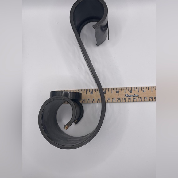 SET OF 2 VINTAGE WALL SCONCES BROWN METAL W/CANDLE HOLDERS - Picture 6 of 9